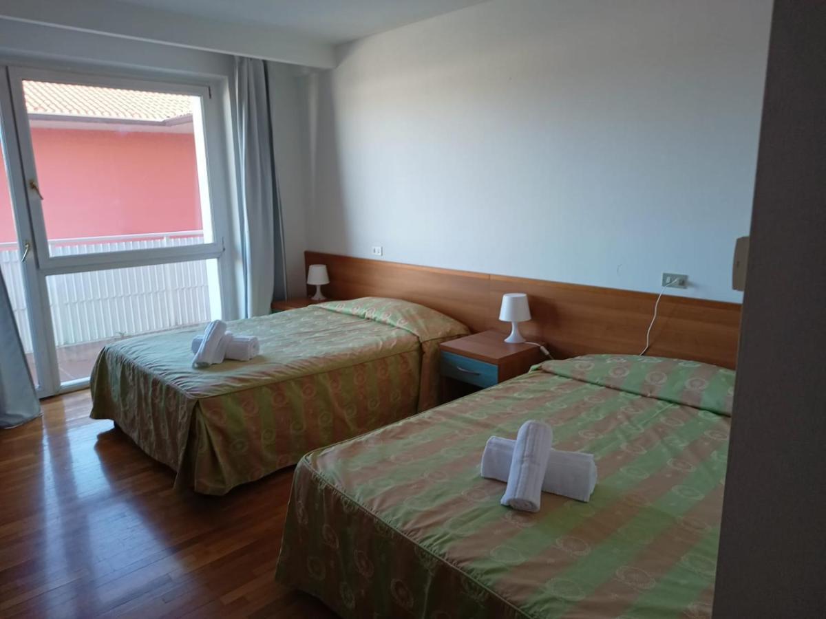 Hotel Villa Strassoldo "Ex Attianese Hotel Restaurant" Cervignano del Friuli Εξωτερικό φωτογραφία
