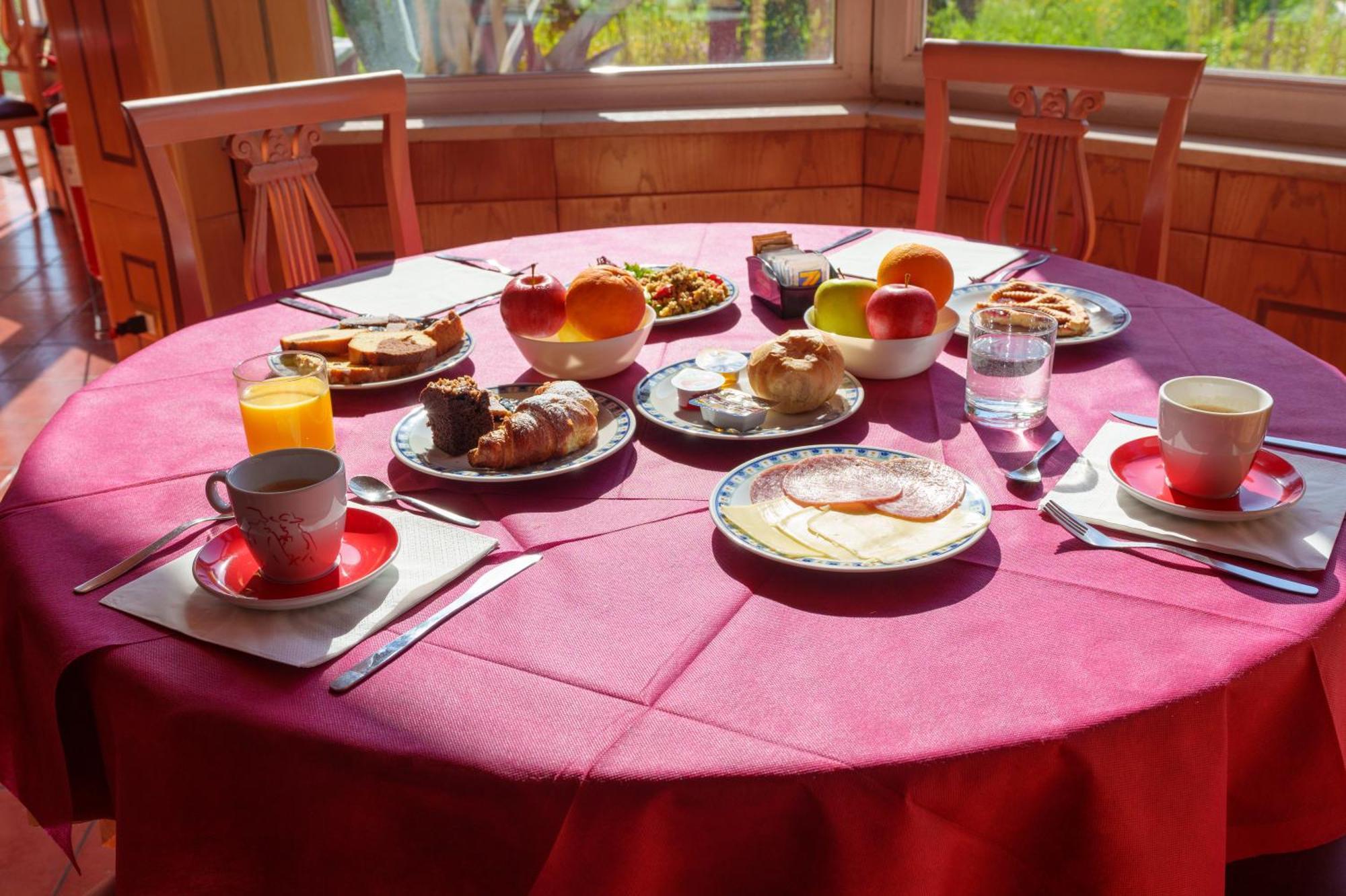 Hotel Villa Strassoldo "Ex Attianese Hotel Restaurant" Cervignano del Friuli Εξωτερικό φωτογραφία